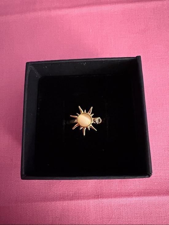 Jewelry - 18k Gold Plated Spinning Sun Ring Size 6